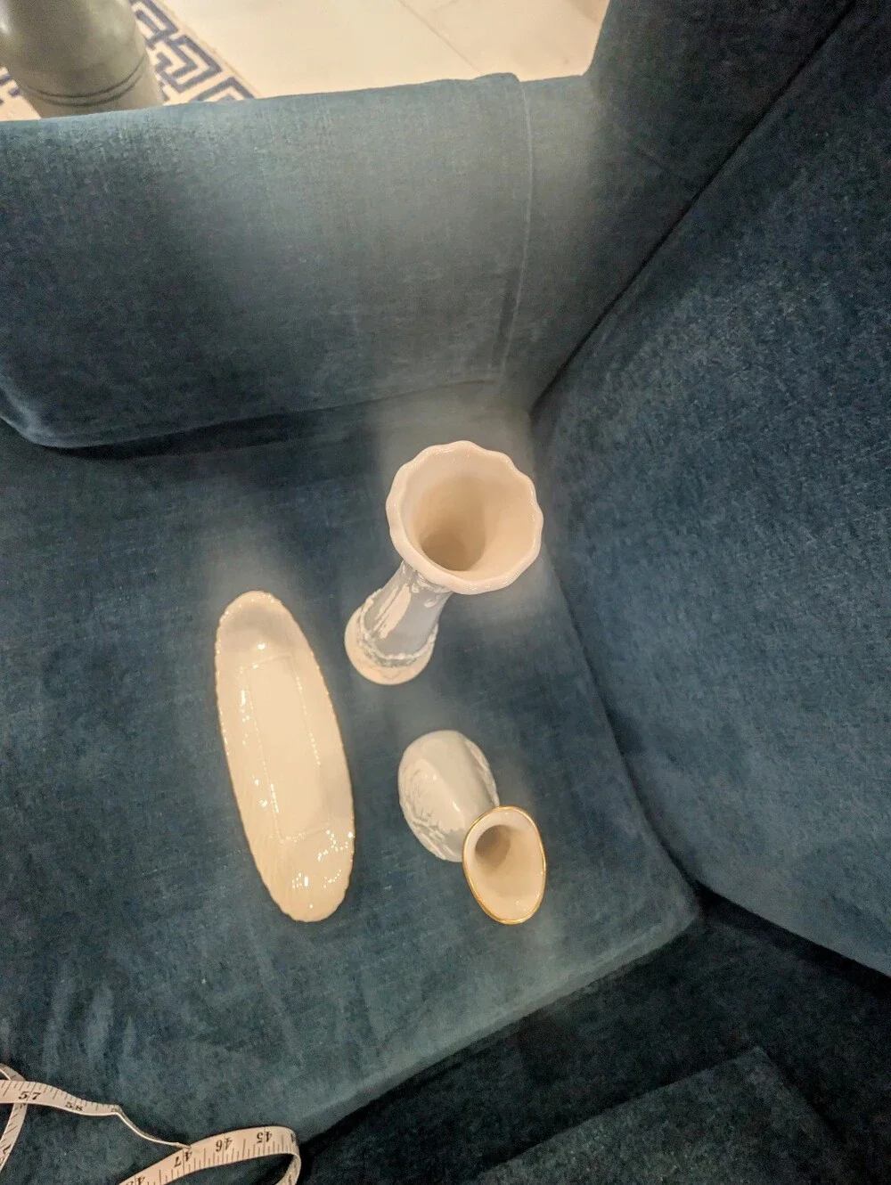 Lenox  Bud Vase Set with Two Vases And One Tray.Gold Trim - Elegant Home Accents